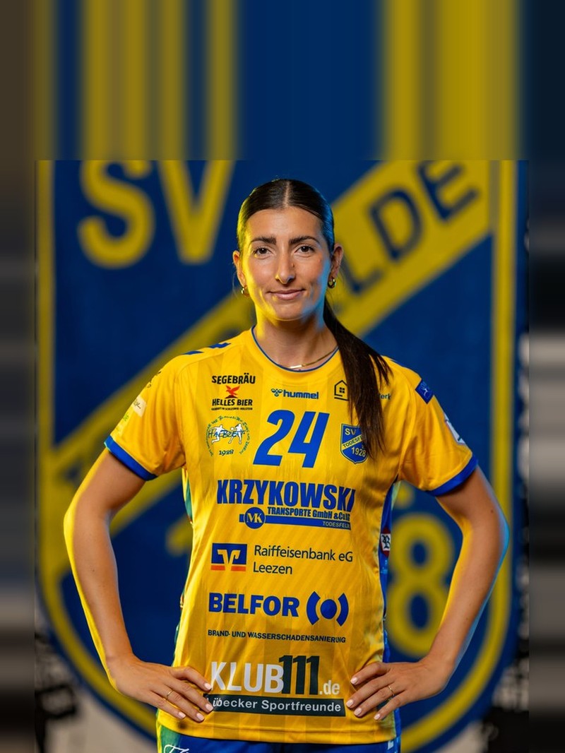 Lara Röhrig, Rückraum