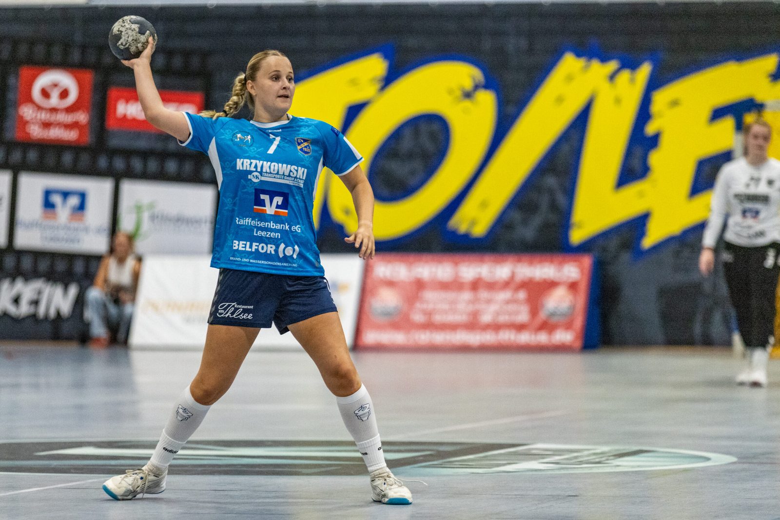 Drama zum Saisonauftakt: Todesfelder Handballdamen bezwingen Hannover-Badenstedt in letzter Sekunde
